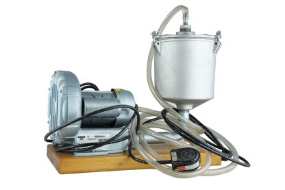 GAST VACUUM CHIP REMOVAL SYSTEM - Image 4