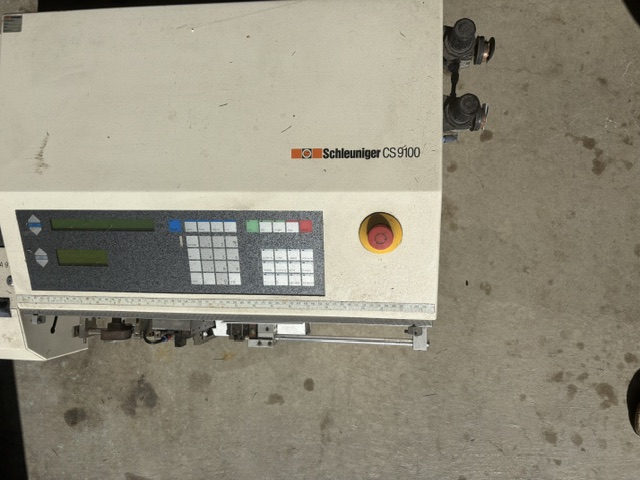 2x SCHLEUNIGER CS 9100 WIRE CUTTER & STRIPPER machine one working one for parts 2x SCHLEUNIGER CS 9100 WIRE CUTTER & STRIPPER machine one working one for parts - Image 10