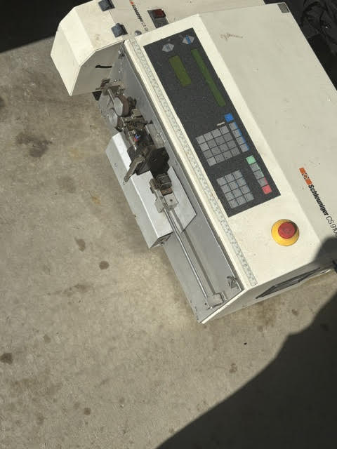 2x SCHLEUNIGER CS 9100 WIRE CUTTER & STRIPPER machine one working one for parts 2x SCHLEUNIGER CS 9100 WIRE CUTTER & STRIPPER machine one working one for parts - Image 11