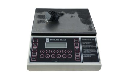 Sterling Model 825 60-lb. Capacity Benchtop Digital Counting Scale EMH223