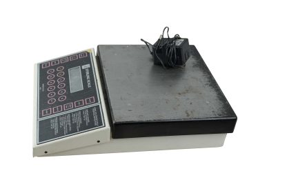 Sterling Model 825 50-lb. Capacity Benchtop Digital Counting Scale EMH220 - Image 2