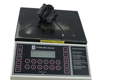 Sterling Model 825 100-lb. Capacity Benchtop Digital Counting Scale EMH221