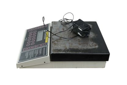 Sterling Model 825 60-lb. Capacity Benchtop Digital Counting Scale EMH222 - Image 3