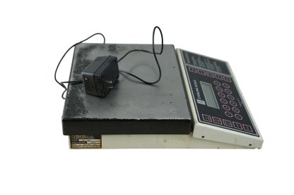 Sterling Model 825 100-lb. Capacity Benchtop Digital Counting Scale EMH224 - Image 2