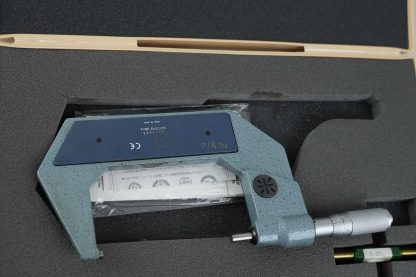 Mitutoyo 3-4 in. Digital Micrometer EMH230 - Image 2