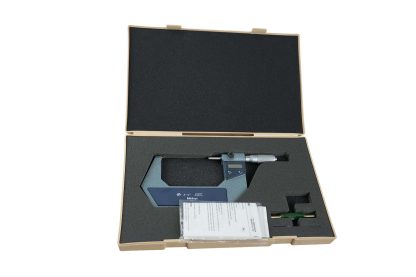 Mitutoyo 3-4 in. Digital Micrometer EMH231
