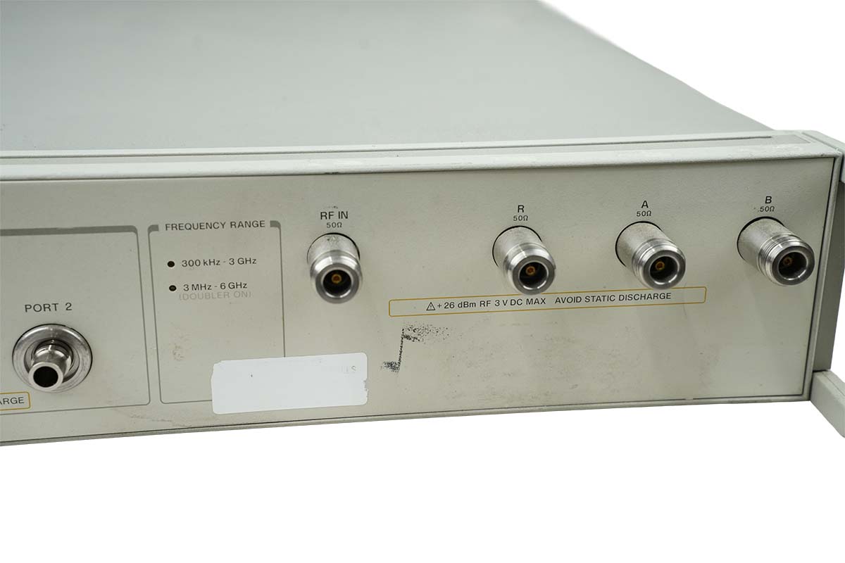 HEWLETT PACKARD MODEL 85047A PARAMETER TEST SET HEWLETT PACKARD MODEL 85047A PARAMETER TEST SET