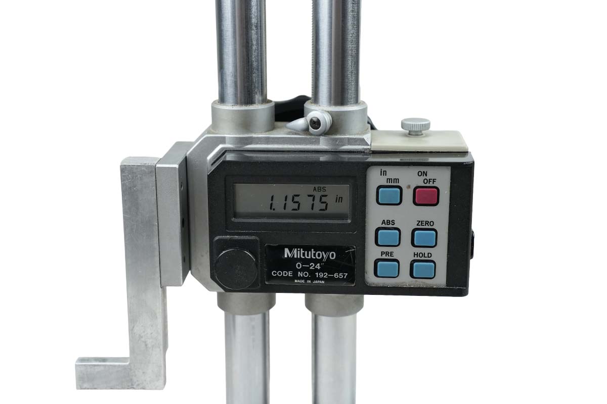 MITUTOYO MODEL 192-657 24" DIGITAL HEIGHT GAGE MITUTOYO MODEL 192-657 24" DIGITAL HEIGHT GAGE