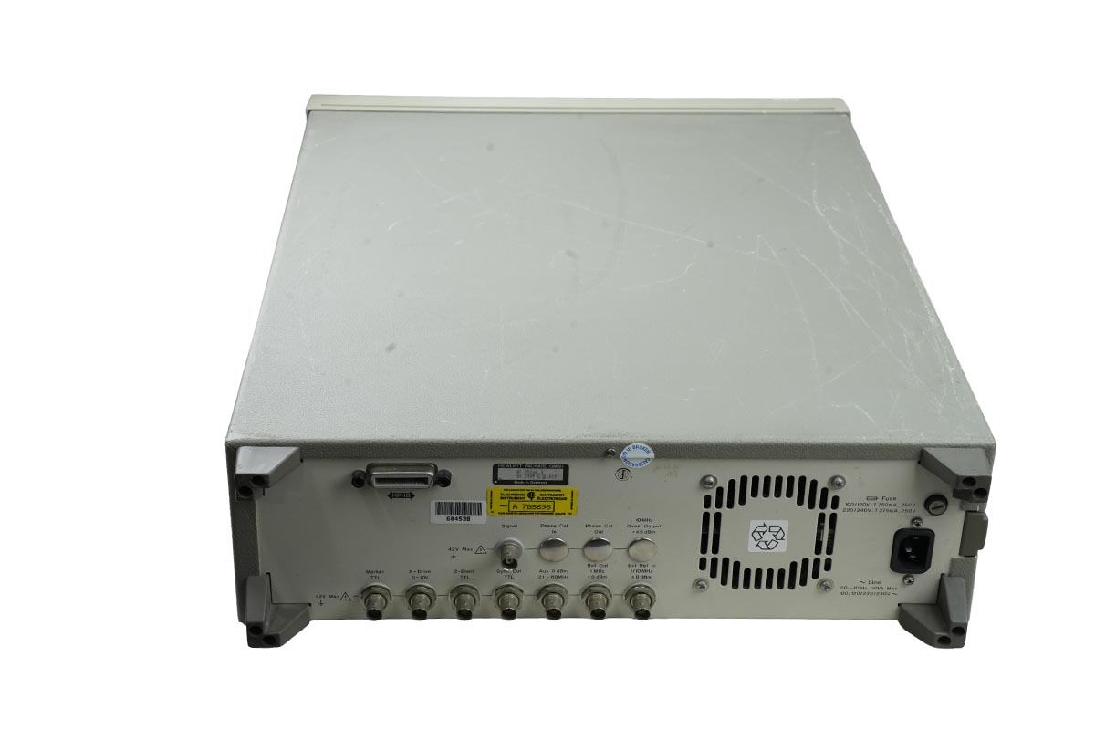 Hewlett Packard Synthesized Function/sweep Generator 21mhz 3324a Hewlett Packard Synthesized Function/sweep Generator 21mhz 3324a