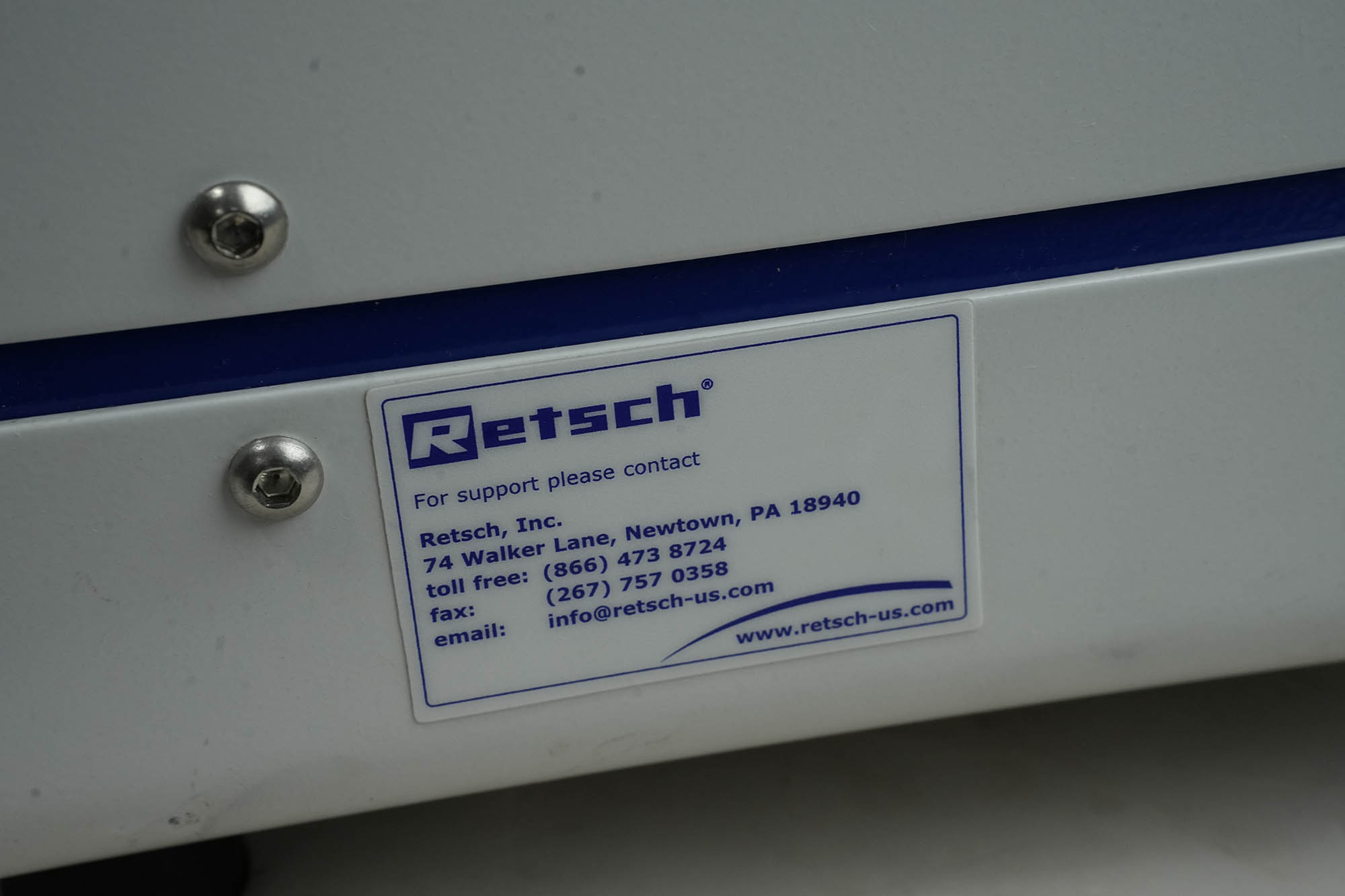 Retsch Qiagen Tissue Lyser bead mill Retsch Qiagen Tissue Lyser bead mill