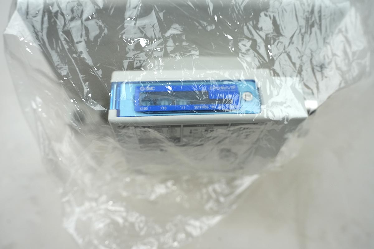 SMC VV5QC41-0403FSEAN-X132 "mfld, 4/5 PORT SOLENOID VALVE SMC VV5QC41-0403FSEAN-X132 "mfld, 4/5 PORT SOLENOID VALVE