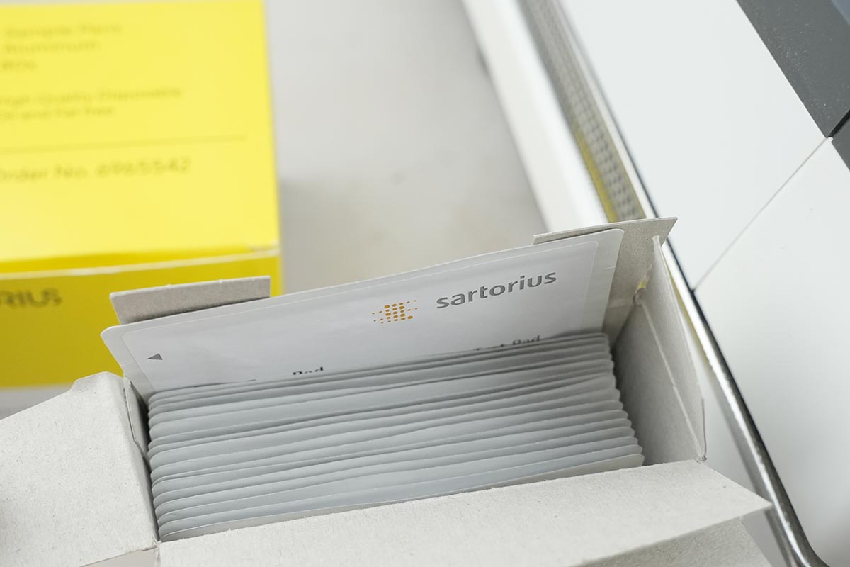 Sartorius Lab MA37-1US Infrared Moisture Analyzer Sartorius Lab MA37-1US Infrared Moisture Analyzer pads