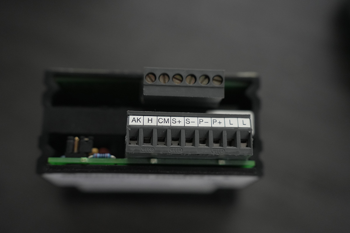 Precision Digital PD690-3-14 Universal Process Meter SKU-EMH428 Precision Digital #PD690-3-14 Universal Process Meter