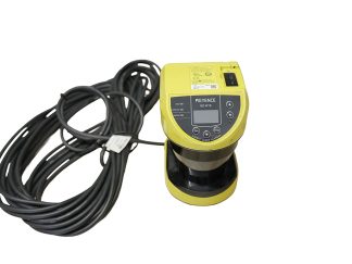 KEYENCE SZ-01S Safety Laser Scanner 24VDC 4.2m with SZ-P20PS Cable